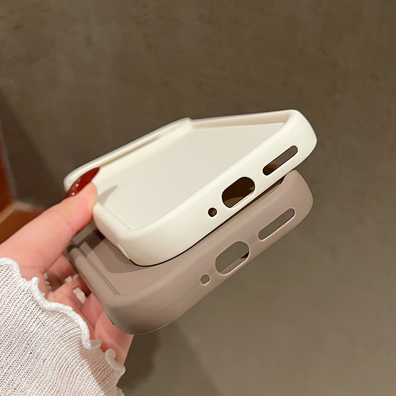 Google Pixel 10、9、8、7 Pro、9A、8 - Google Pixel 8A のレビューと価格